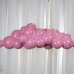 sculpture d'un nuage rose